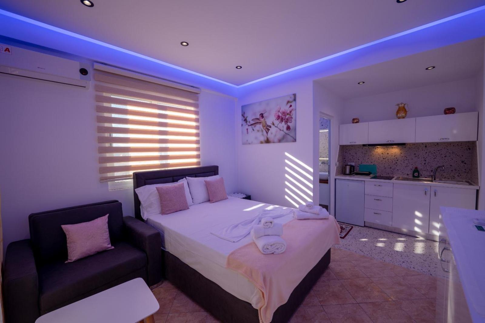 Vila Veli Brothers Sarandë Buitenkant foto